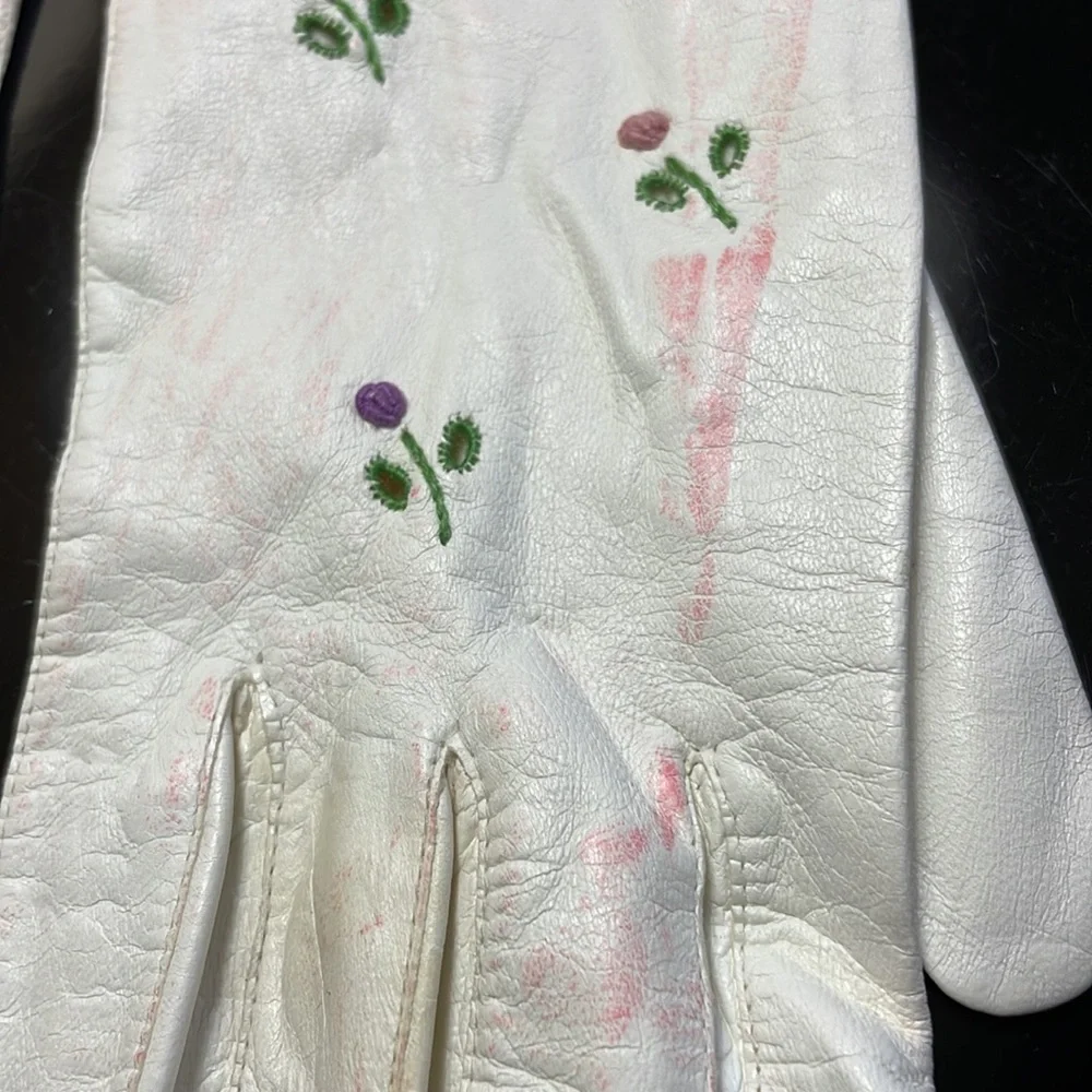NEW white petite ladies girls leather dress gloves embroidered flower XS vintage